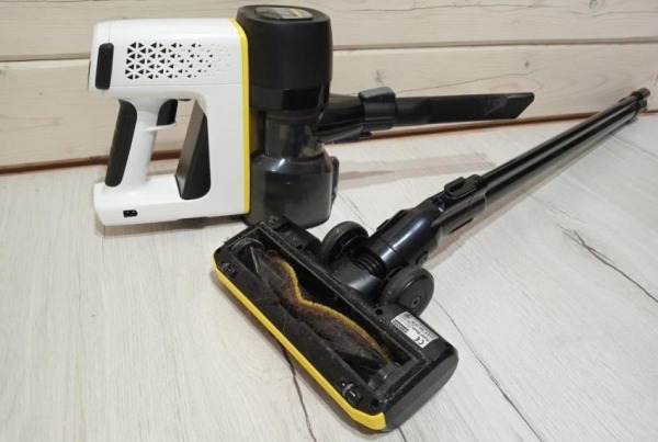 K&auml;rcher VC 4 Cordless Premium myHome &mdash; обзор беспроводного пылесоса