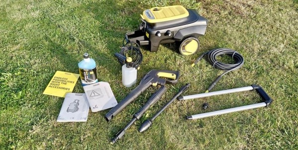 K&auml;rcher K 5 Compact FJ 6 SET &mdash; компактные размеры и эффективная очистка автомобиля и не только от грязи